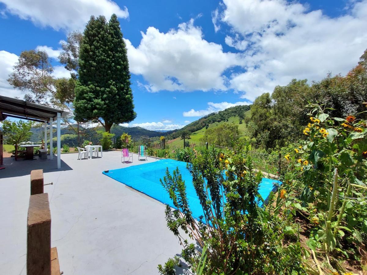 Casa Aconchegante Na Roca C/ Piscina/Churrasqueira Gonçalves Exterior foto